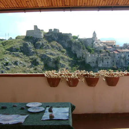 Via Faro, Con Vista Mare E Montagne