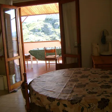 Lejlighed Via Faro, Con Vista Mare E Montagne Scalea